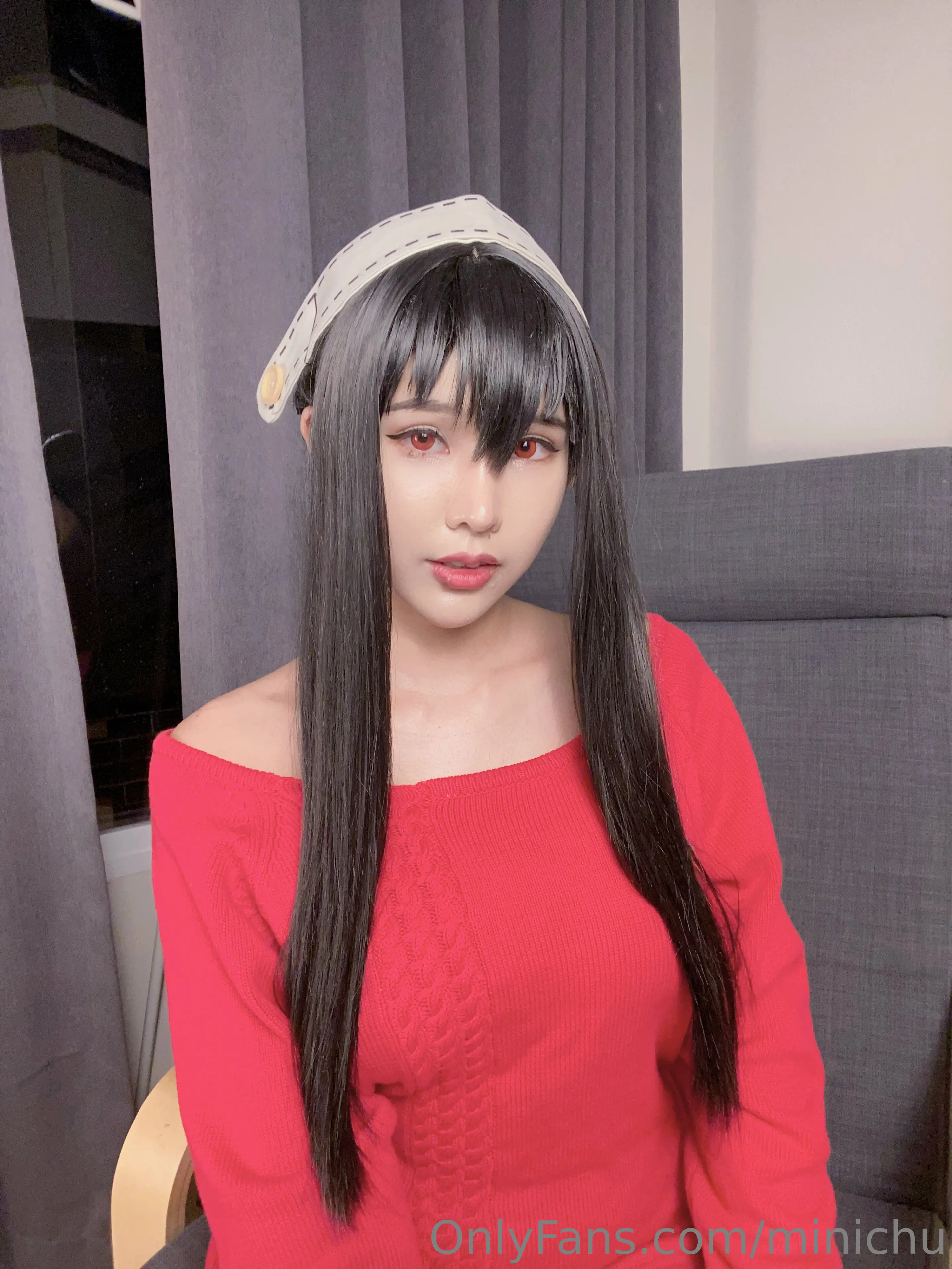 This picture is used as a preview/sample of the Minichu - Mommy Yor. It will show you an idea of how the pictures in the whole set would look like.